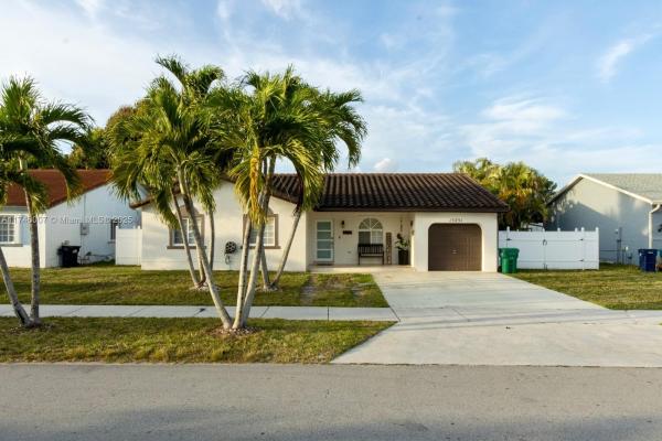 15231 SW 177th Ter, Miami, Florida 33187, image 1