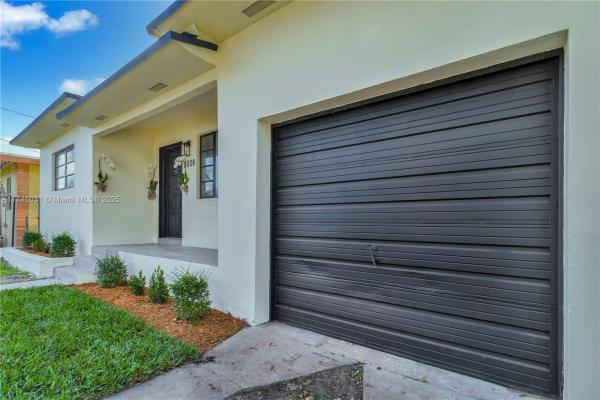 Causeway Park, 3006 NW 51st St, Brownsville, Florida 33142, image 3