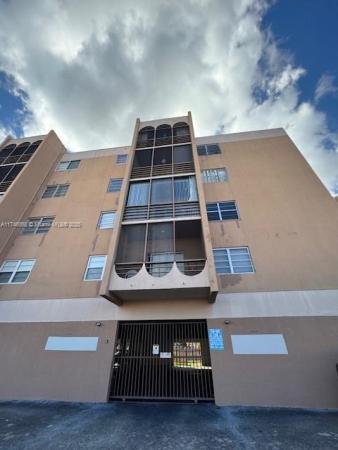 Westland South, 4680 W 13th Ln #417, Hialeah, Florida 33012, image 3