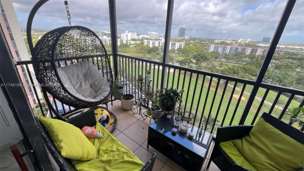Coronado Towers, 20379 W Country Club Dr #1440, Aventura, Florida 33180, image 1
