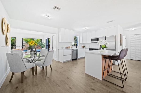 299 NE 28th St, Boca Raton, Florida 33431, image 1