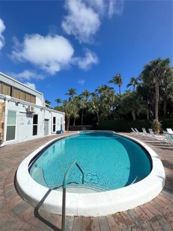 Fairways Royale, 1000 NE 14th Ave #402, Hallandale Beach, Florida 33009, image 1