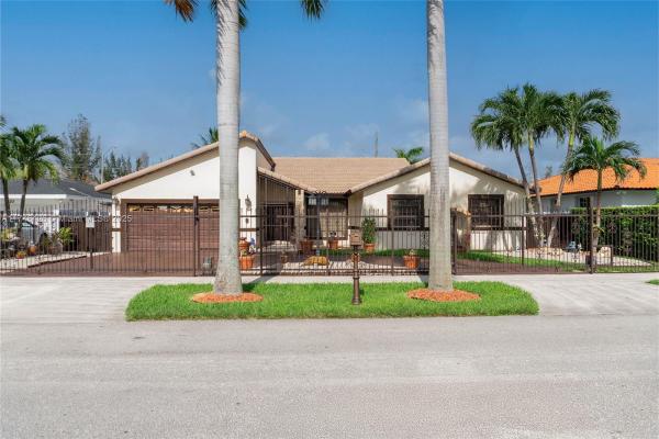 University Park West, 240 SW 136th Pl, Tamiami, Florida 33184, image 1