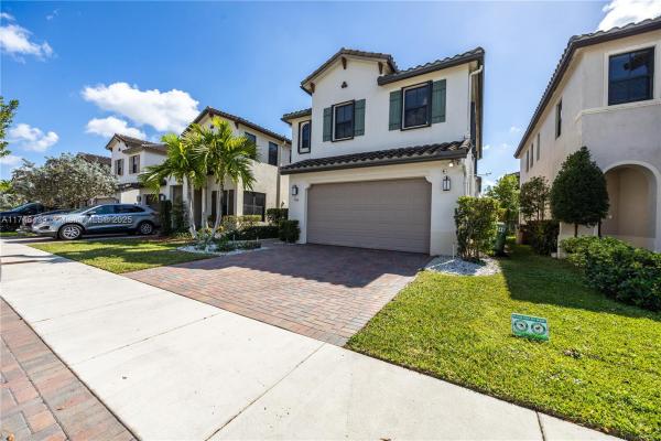 Bonterra, 3346 W 96th Pl, Hialeah, Florida 33018, image 1
