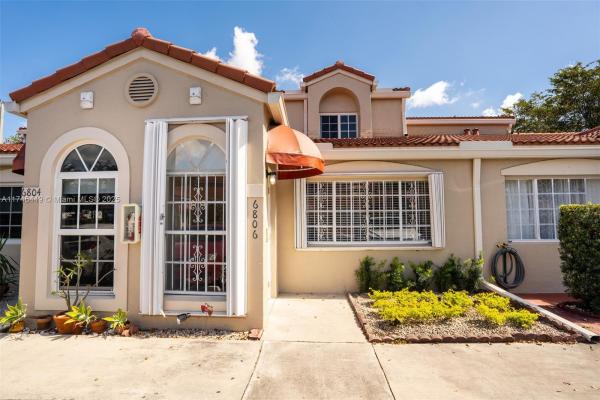 Fountain Park, 6806 NW 166th Ter, Miami Lakes, Florida 33014, image 1