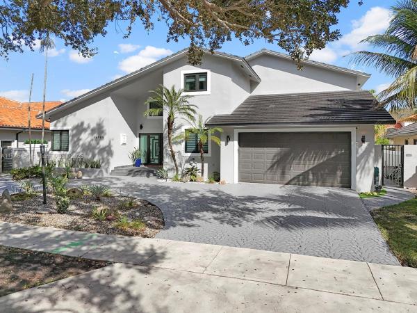 Royal Oaks, 16905 NW 83rd Ct, Miami Lakes, Florida 33016, image 1