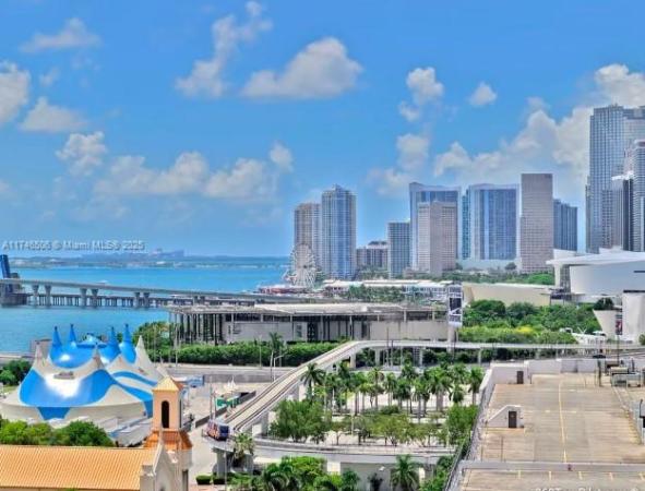 Opera Tower, 1750 N Bayshore Dr #1714, Miami, Florida 33132, image 1