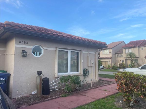 La Mirage, Lauderhill, Florida 33319, image 1
