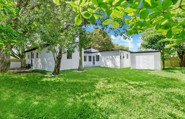 Norshore, Miami, Florida 33138, image 1