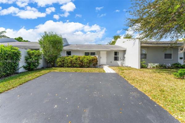 Cutler Creek Club, 20828 SW 103rd Pl, Cutler Bay, Florida 33189, image 1