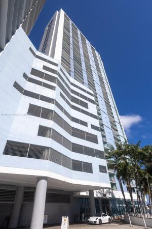 One Miami East, 335 S Biscayne Blvd #2200, Miami, Florida 33131, image 1