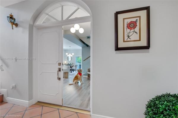 Dakota, 111 Edgewater Dr #1A, Coral Gables, Florida 33133, image 3