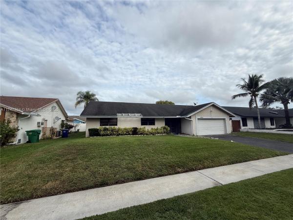 Boulevard Woods North, 4950 NW 72nd Ter, Lauderhill, Florida 33319, image 1
