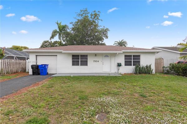 North Lauderdale Village, 7924 SW 3rd Ct, North Lauderdale, Florida 33068, image 1