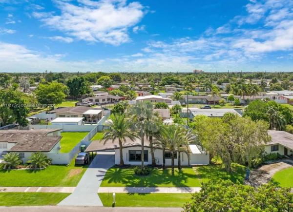 Leisure City Residential, 14460 SW 289th St, Leisure City, Florida 33033, image 1