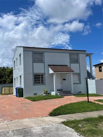 Teppers, 100 NW 43rd Pl, Miami, Florida 33126, image 1