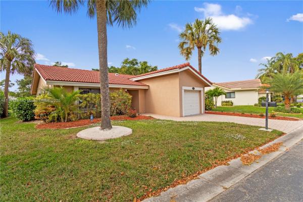 Ramblewood Villas, 1690 Riverwood Ln, Coral Springs, Florida 33071, image 1