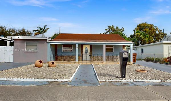 Essex Village, 721 SE 4th Pl, Hialeah, Florida 33010, image 1