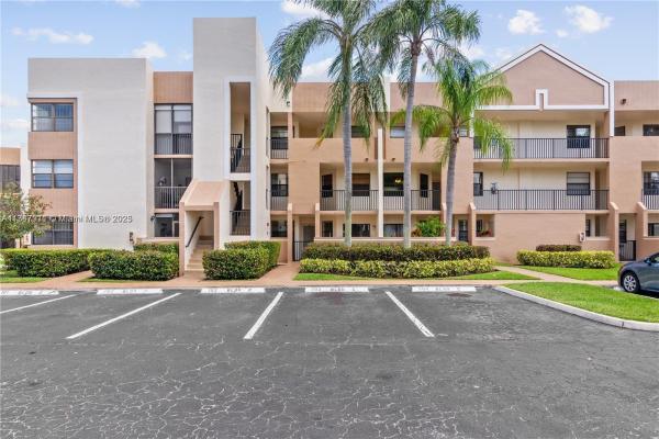 Fairfax, 7338 Fairfax Dr #203, Tamarac, Florida 33321, image 1