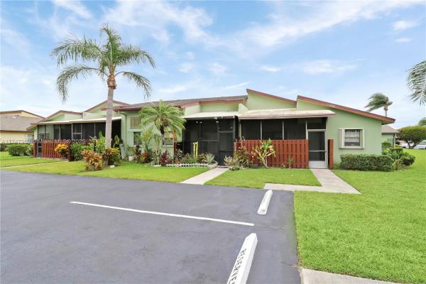 The Savannahs, 1738 W Sanderling Ln #4, Fort Pierce, Florida 34982, image 1