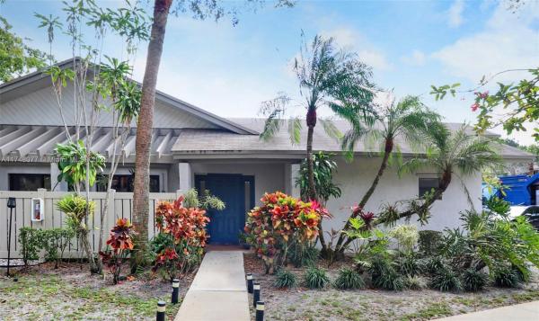 Baywood Village 2, 4865 NW 22nd St #4179, Coconut Creek, Florida 33063, image 1