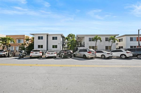 7315 Byron, 7315 Byron Ave #10, Miami Beach, Florida 33141, image 1