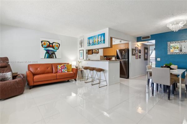 Ivanhoe At Century Village, 1401 SW 134th Way #303C, Pembroke Pines, Florida 33027, image 1