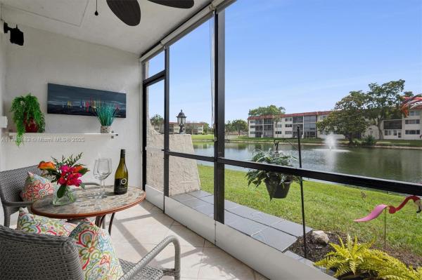 Hollybrook Golf & Tennis Club, 361 S Hollybrook Dr #107, Pembroke Pines, Florida 33025, image 1