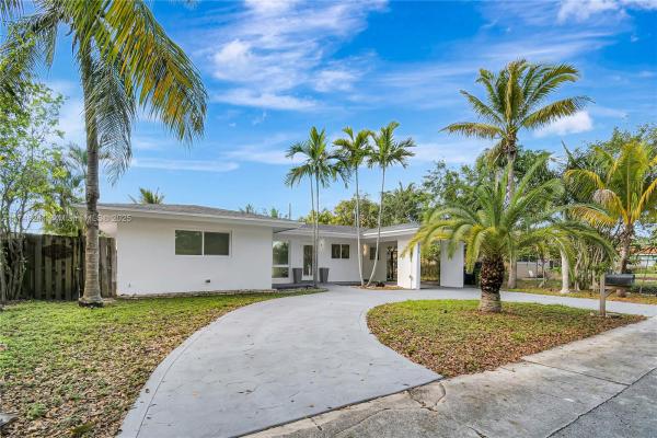 Hillmont Heights, 2025 NW 12th Ave, Fort Lauderdale, Florida 33311, image 1