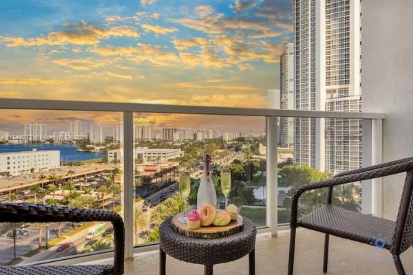 Trump International Beach Resort, 18001 Collins Ave #903, Sunny Isles Beach, Florida 33160, image 1