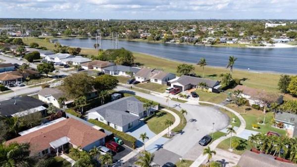 Winston Park, 13234 SW 86th Ter, Kendale Lakes, Florida 33183, image 1