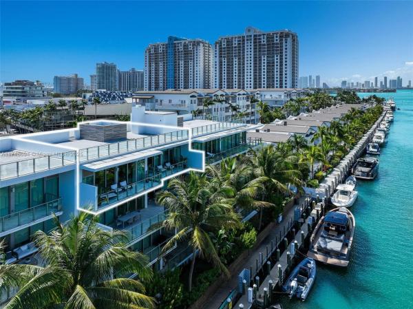 Palau Sunset Harbour, 1201 20th St #PH02, Miami Beach, Florida 33139, image 1
