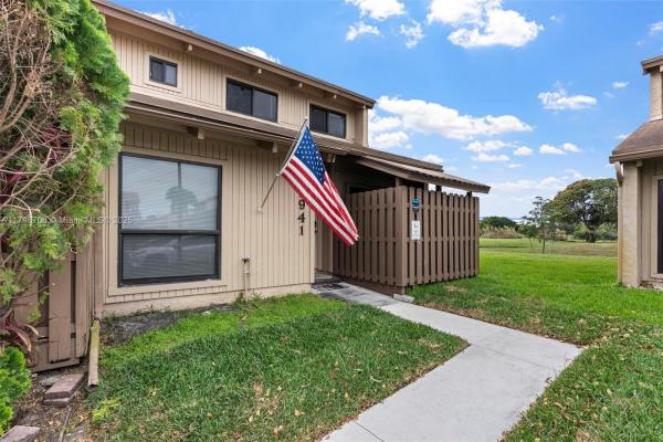 The Escape At Arrowhead, 1941 SW 82nd Ave, Davie, Florida 33324, image 1