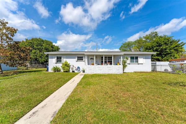 South Coral Homes, 10101 Haitian Dr, Cutler Bay, Florida 33189, image 1