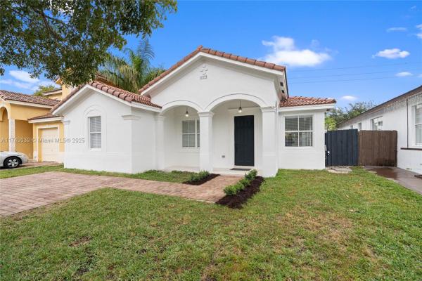 Bluewaters, 10721 SW 240th Ter, Princeton, Florida 33032, image 1