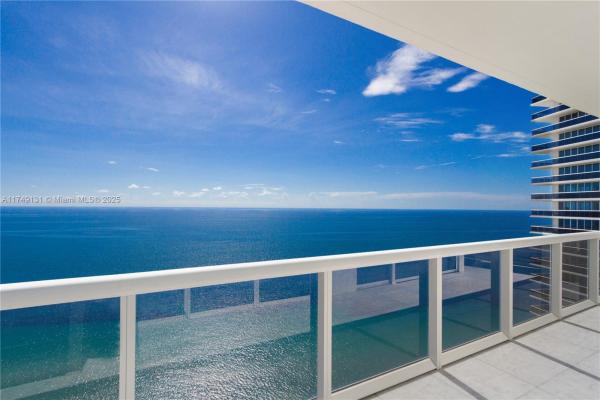 Beach Club 3, 1800 S Ocean Dr #PH4404, Hallandale Beach, Florida 33009, image 1