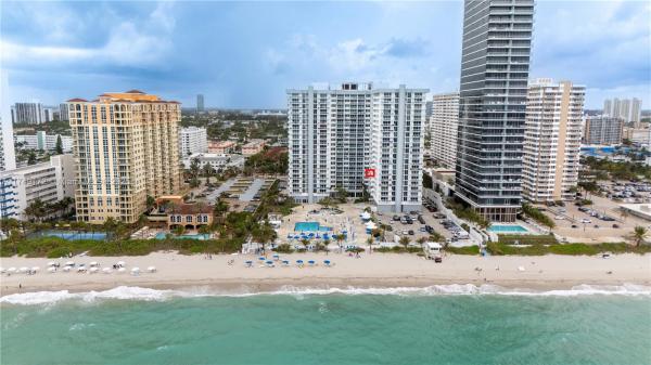 Parker Plaza Estates, 2030 S Ocean Dr #618, Hallandale Beach, Florida 33009, image 3