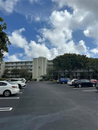 Water Chase At Cypress Bend, 2228 N Cypress Bend Dr #310, Pompano Beach, Florida 33069, image 1