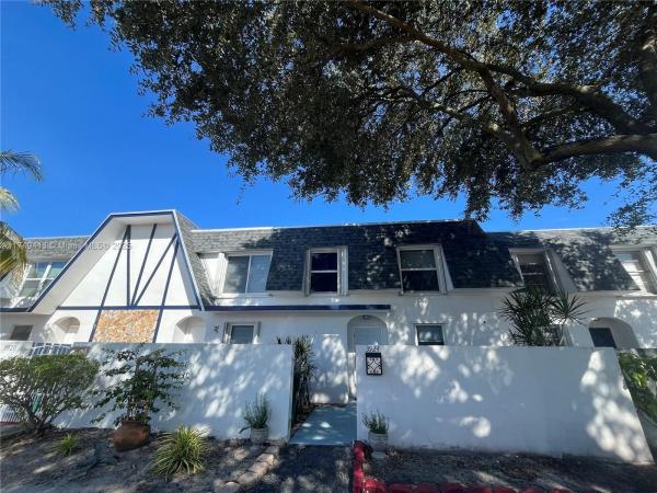 Nova Townhouses, 3924 SW 67th Ter #117, Fort Lauderdale, Florida 33314, image 1