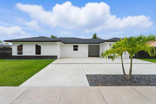 Kendale Lakes No HOA, 7302 SW 140th Ct, Kendale Lakes, Florida 33183, image 1