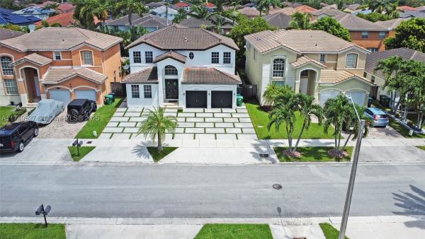 Crestview, 14027 SW 155th St, Richmond West, Florida 33177, image 2