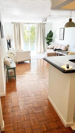 3 Horizons South, 1465 NE 123rd St #415, North Miami, Florida 33161, image 1