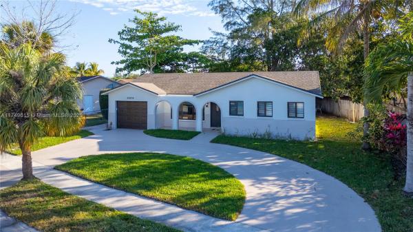Sandalfoot Cove, 22274 SW 61st Ave, Boca Raton, Florida 33428, image 1