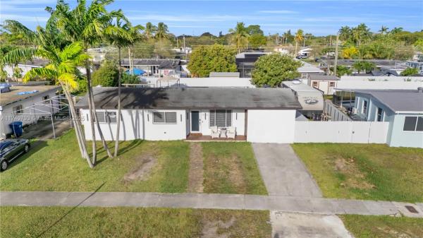 Cutler Ridge Manor Estates, 19900 Gulfstream Rd, Cutler Bay, Florida 33157, image 1