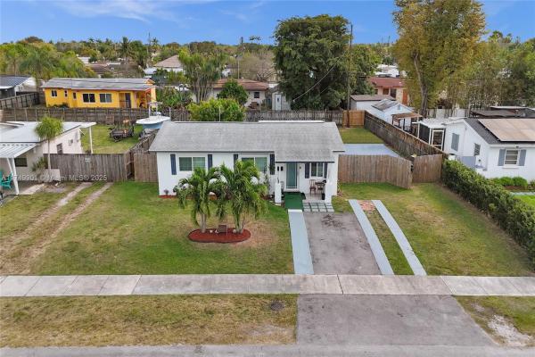 South Coral Homes, 9910 Haitian Dr, Cutler Bay, Florida 33189, image 1