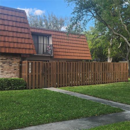 Camelot Lakes, 4149 Wimbledon Dr #4149, Cooper City, Florida 33026, image 1