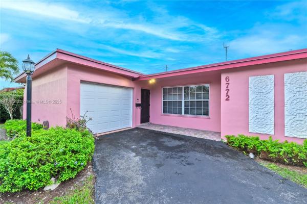 Miramar Isles, 6772 Rose Dr, Miramar, Florida 33023, image 1