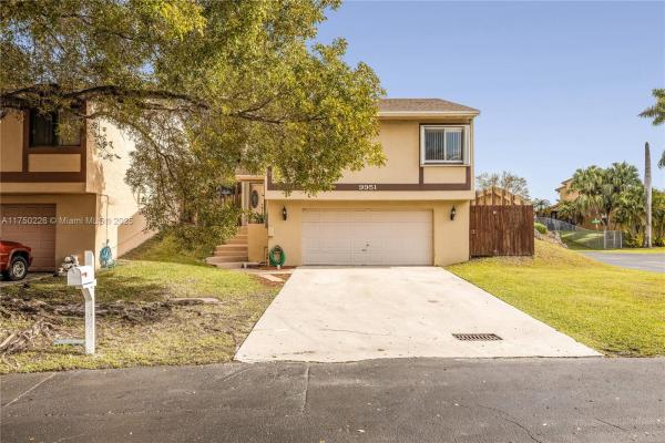 Montego Bay, 9951 SW 218th Ter, Cutler Bay, Florida 33190, image 1