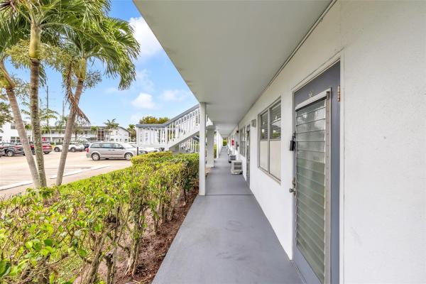 Farnham, 73 Farnham D #73, Deerfield Beach, Florida 33442, image 1