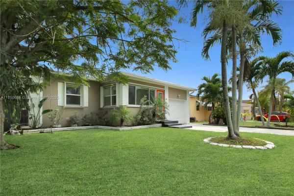 Hollywood Park, 2422 Roosevelt St, Hollywood, Florida 33020, image 1